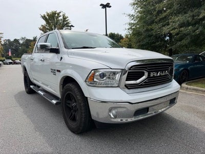 2019 RAM 1500 Classic Laramie