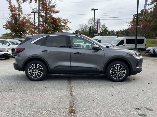 2024 Ford Escape Plug-In Hybrid Base