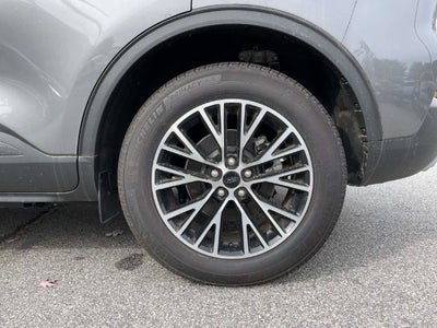 2024 Ford Escape Plug-In Hybrid Base