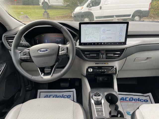 2024 Ford Escape Plug-In Hybrid Base