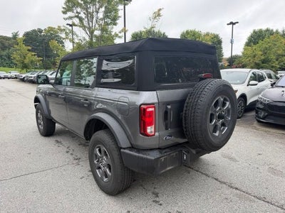 2023 Ford Bronco Base