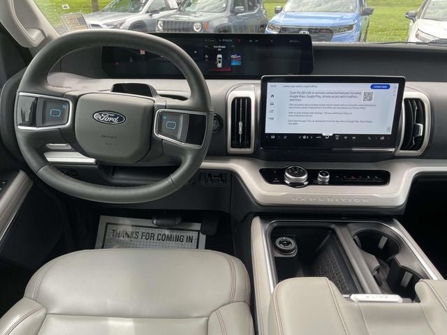 2025 Ford Expedition Active