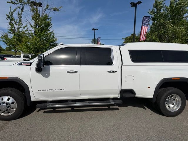 2025 GMC Sierra 3500HD Denali
