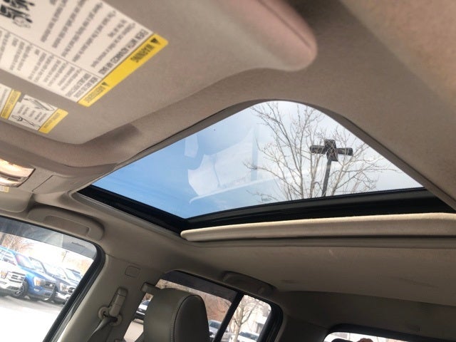 2019 Nissan Frontier SL