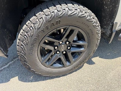 2025 Chevrolet Silverado 1500 Custom Trail Boss