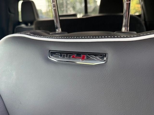 2025 GMC Sierra 1500 AT4X