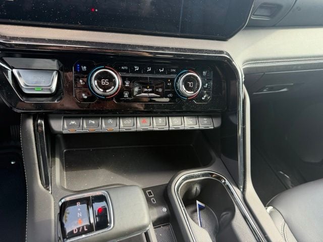2025 GMC Sierra 1500 AT4X