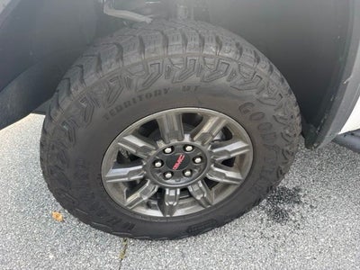2025 GMC Sierra 1500 AT4X