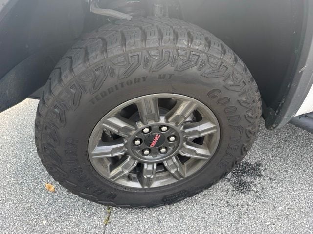 2025 GMC Sierra 1500 AT4X