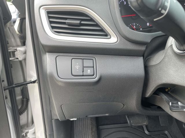 2022 Hyundai Accent SE