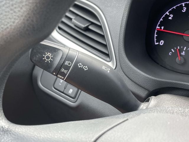2022 Hyundai Accent SE