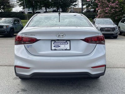 2022 Hyundai Accent SE