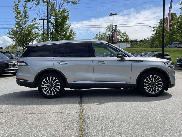 2023 Lincoln Aviator Standard