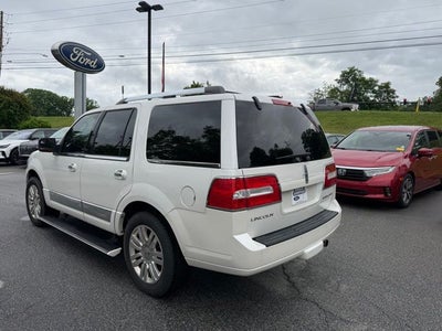2014 Lincoln Navigator Base