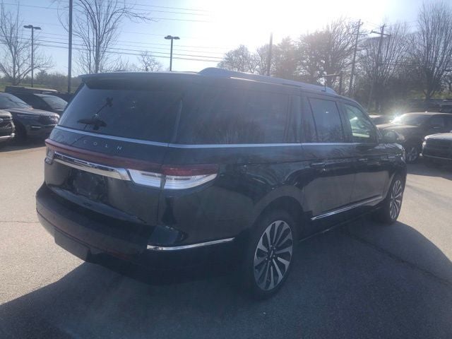 2022 Lincoln Navigator L Reserve