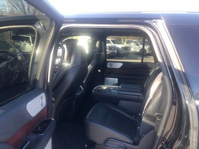 2022 Lincoln Navigator L Reserve