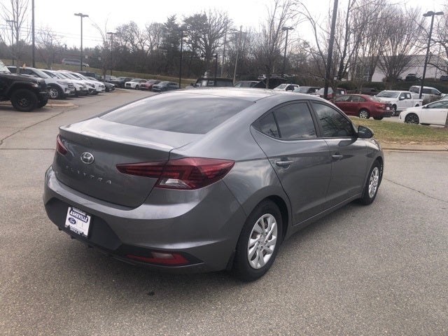 2019 Hyundai Elantra SE