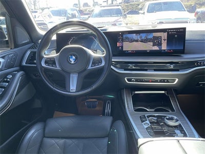 2023 BMW X7 xDrive40i