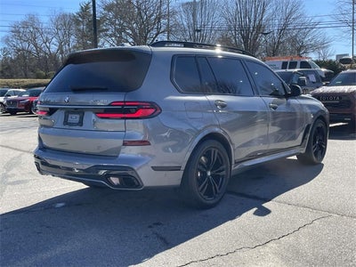 2023 BMW X7 xDrive40i