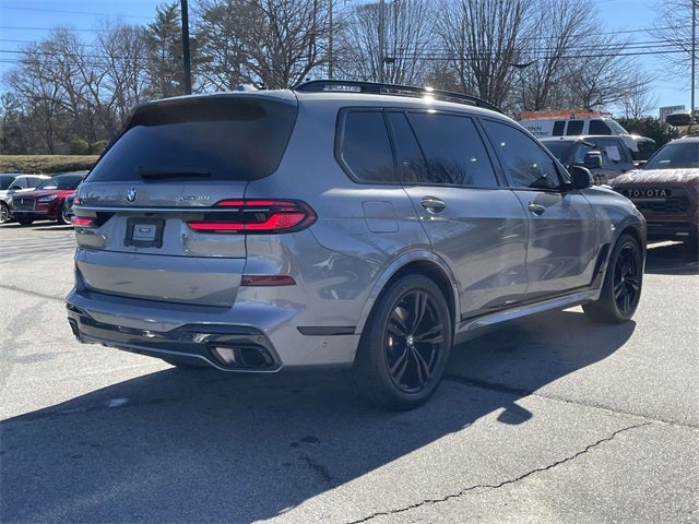 2023 BMW X7 xDrive40i