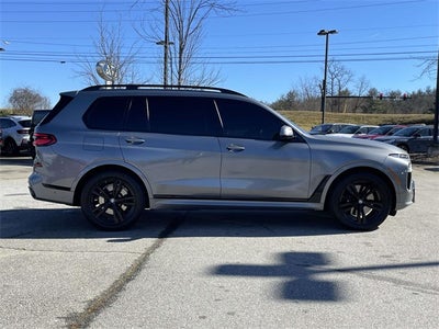 2023 BMW X7 xDrive40i