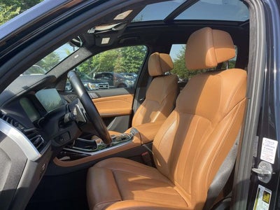 2021 BMW X7 M50i