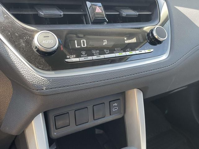 2025 Toyota Corolla Cross LE