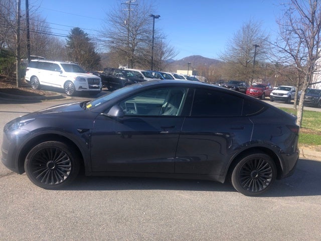 2025 Tesla Model Y Long Range