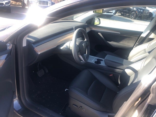 2025 Tesla Model Y Long Range