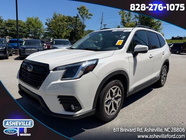 2024 Subaru Forester Premium's photo
