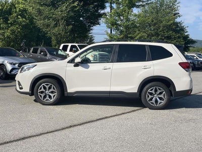 2024 Subaru Forester Premium