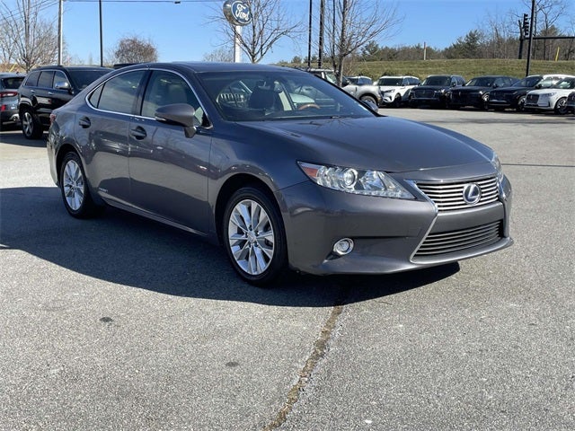 2015 Lexus ES 300h