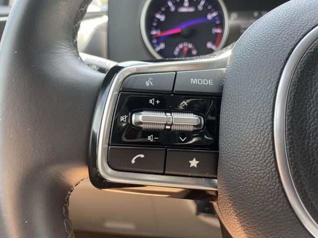 2023 Kia Carnival LX Seat Package
