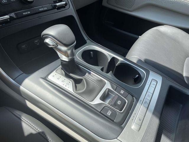 2023 Kia Carnival LX Seat Package