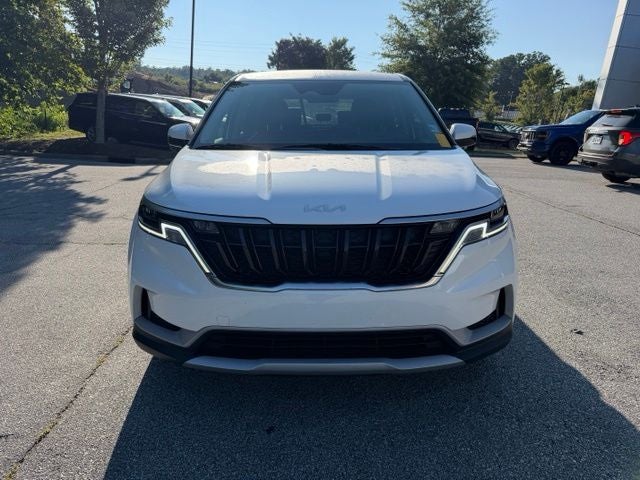 2023 Kia Carnival LX Seat Package