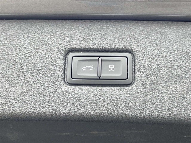 2023 Audi Q7 55 Premium Plus quattro