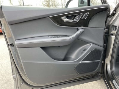 2023 Audi Q7 55 Premium Plus quattro