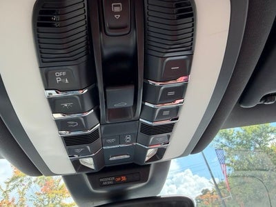 2018 Porsche Macan Base