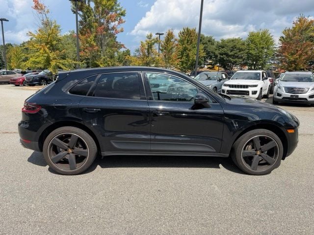 2018 Porsche Macan Base