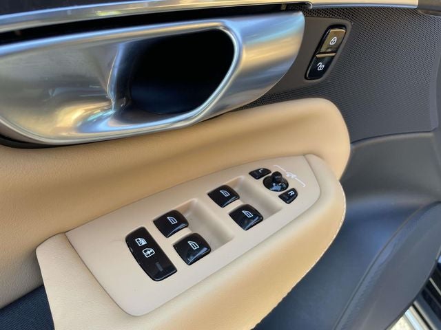 2023 Volvo XC90 Ultimate
