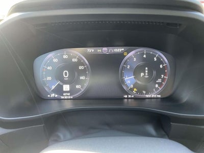 2021 Volvo XC40 R-Design