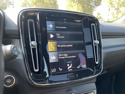 2021 Volvo XC40 R-Design