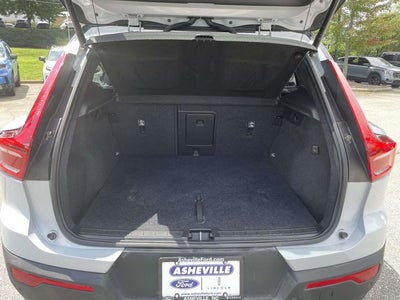 2022 Volvo XC40 Recharge Pure Electric P8 Ultimate