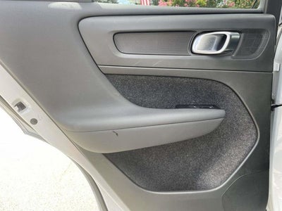 2022 Volvo XC40 Recharge Pure Electric P8 Ultimate