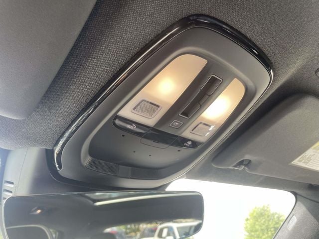 2022 Volvo XC40 Recharge Pure Electric P8 Ultimate
