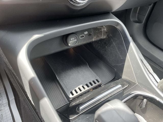 2022 Volvo XC40 Recharge Pure Electric P8 Ultimate