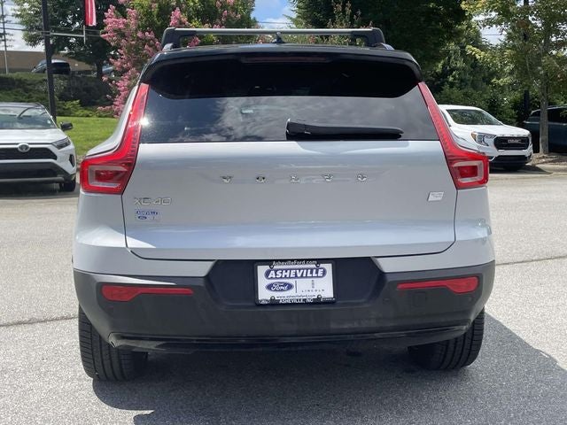 2022 Volvo XC40 Recharge Pure Electric P8 Ultimate