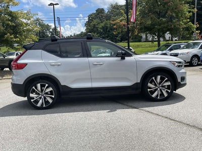 2022 Volvo XC40 Recharge Pure Electric P8 Ultimate