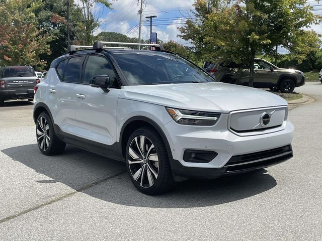 2022 Volvo XC40 Recharge Pure Electric P8 Ultimate