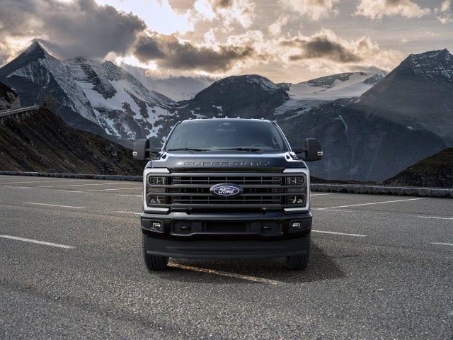 2027 Ford F-250SD XLT